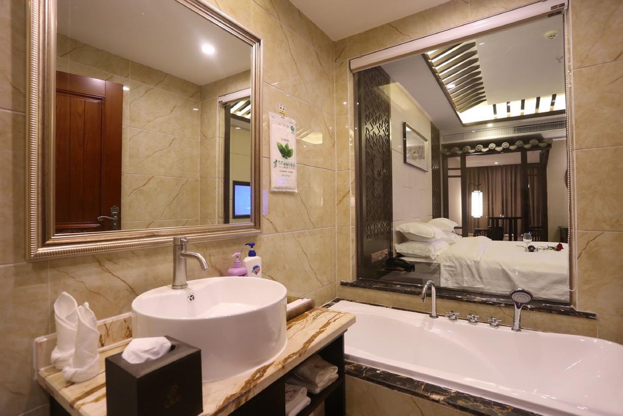 Mingshan Hotel Chengdu Extérieur photo