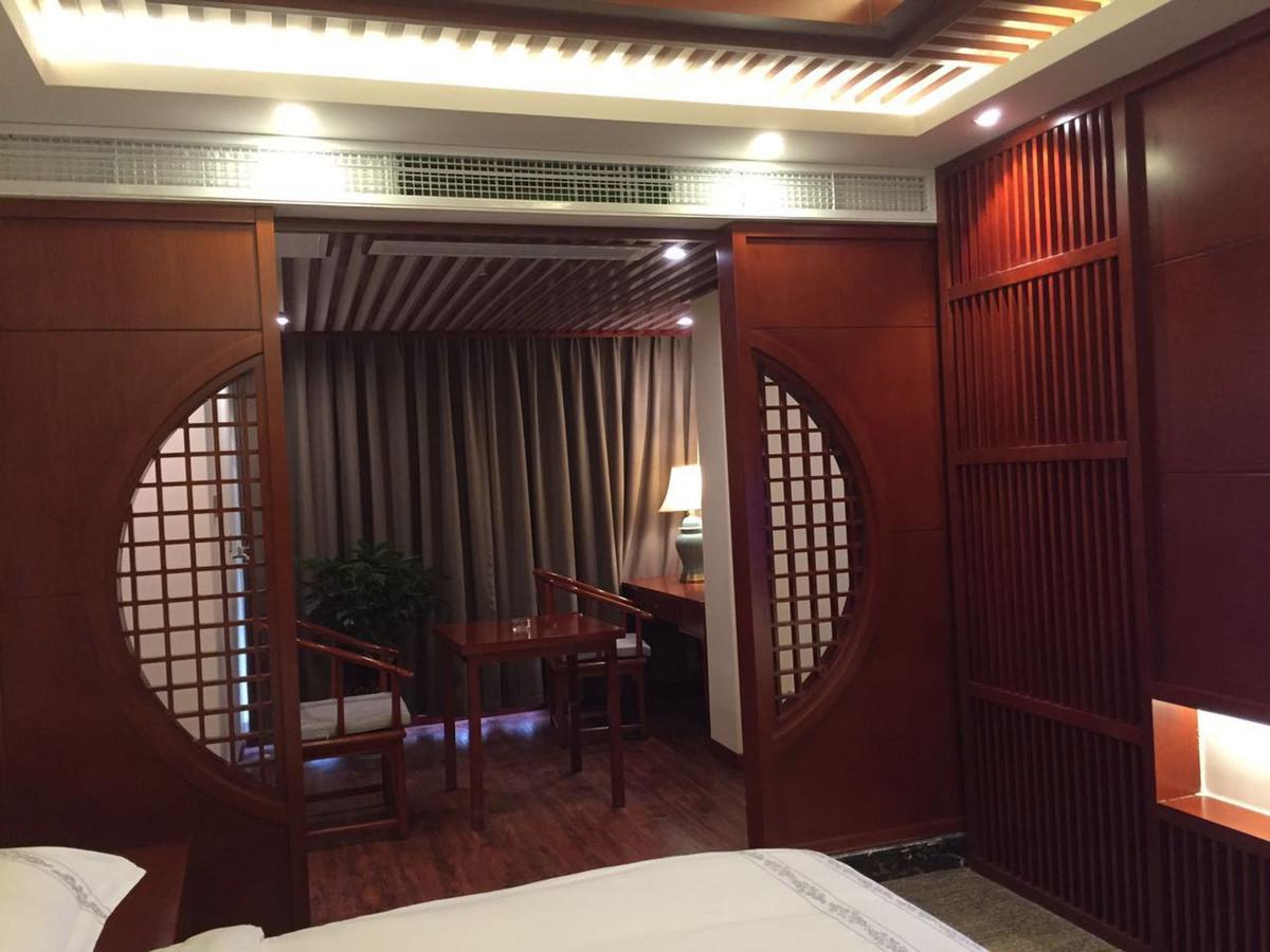Mingshan Hotel Chengdu Extérieur photo