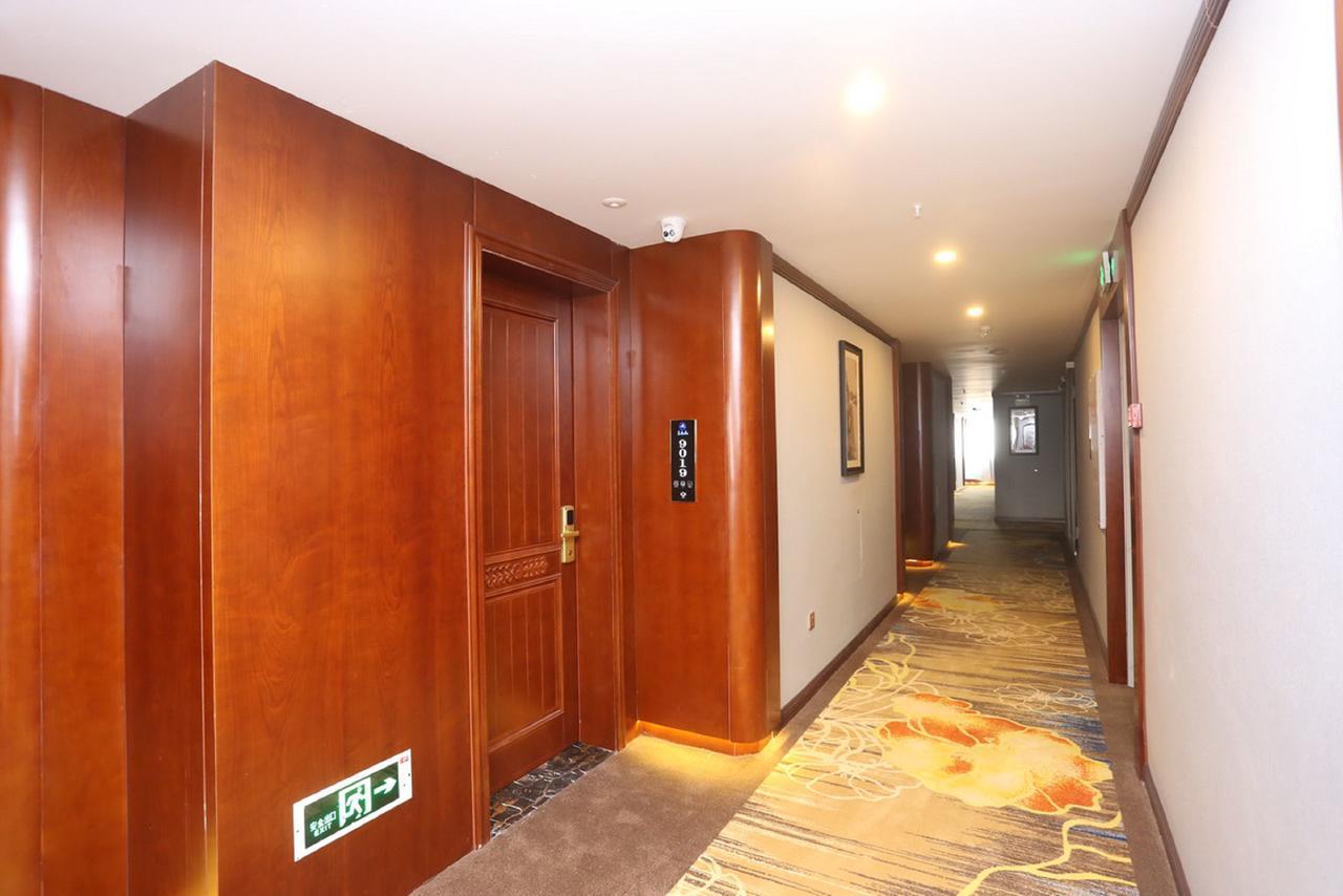 Mingshan Hotel Chengdu Extérieur photo